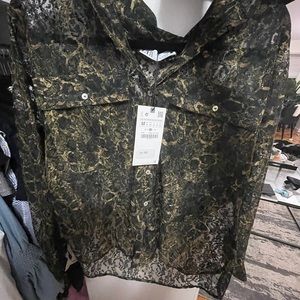 camo/snake skin lace blouse zara size M. Brand new